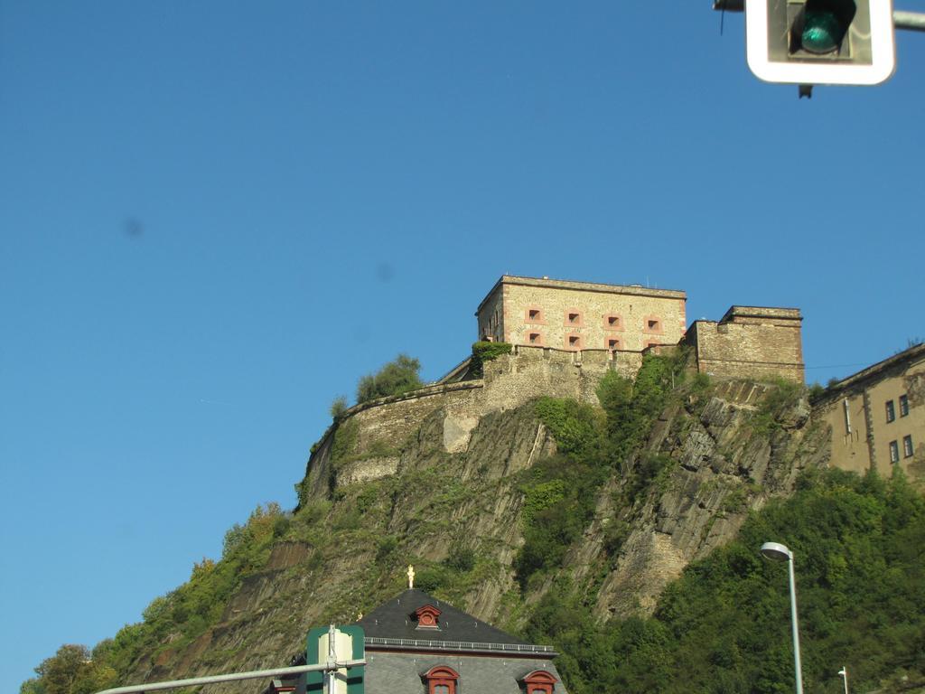 Вилла Haus Rheinsteig Bei Koblenz Ланштайн Экстерьер фото